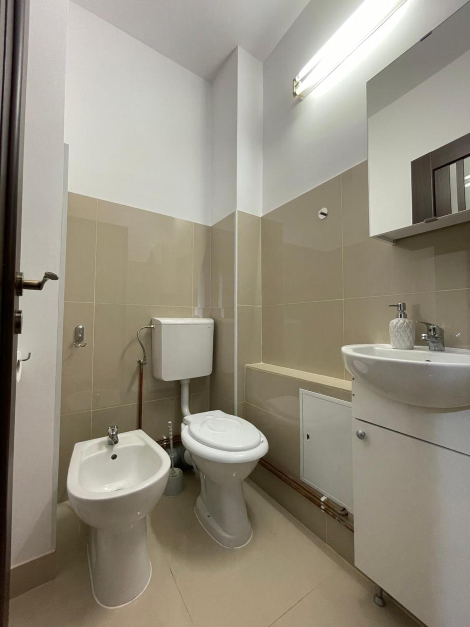 Relax Old Town Apartment Gran Varadino Esterno foto